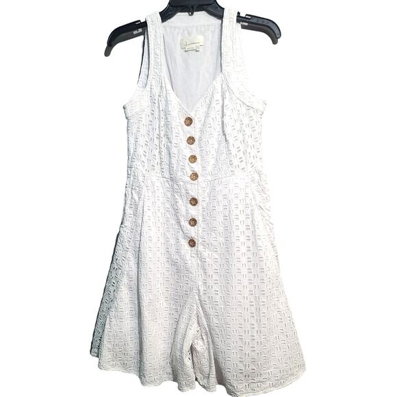 Anthropologie White Eyelet Button Front Romper Size 6 - Picture 1 of 6